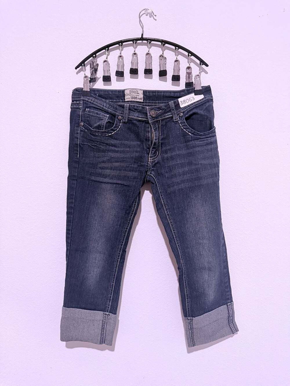 Discovery Clothing Company 1986 Dark Wash Rolled Cuff Capri Jeans size 7